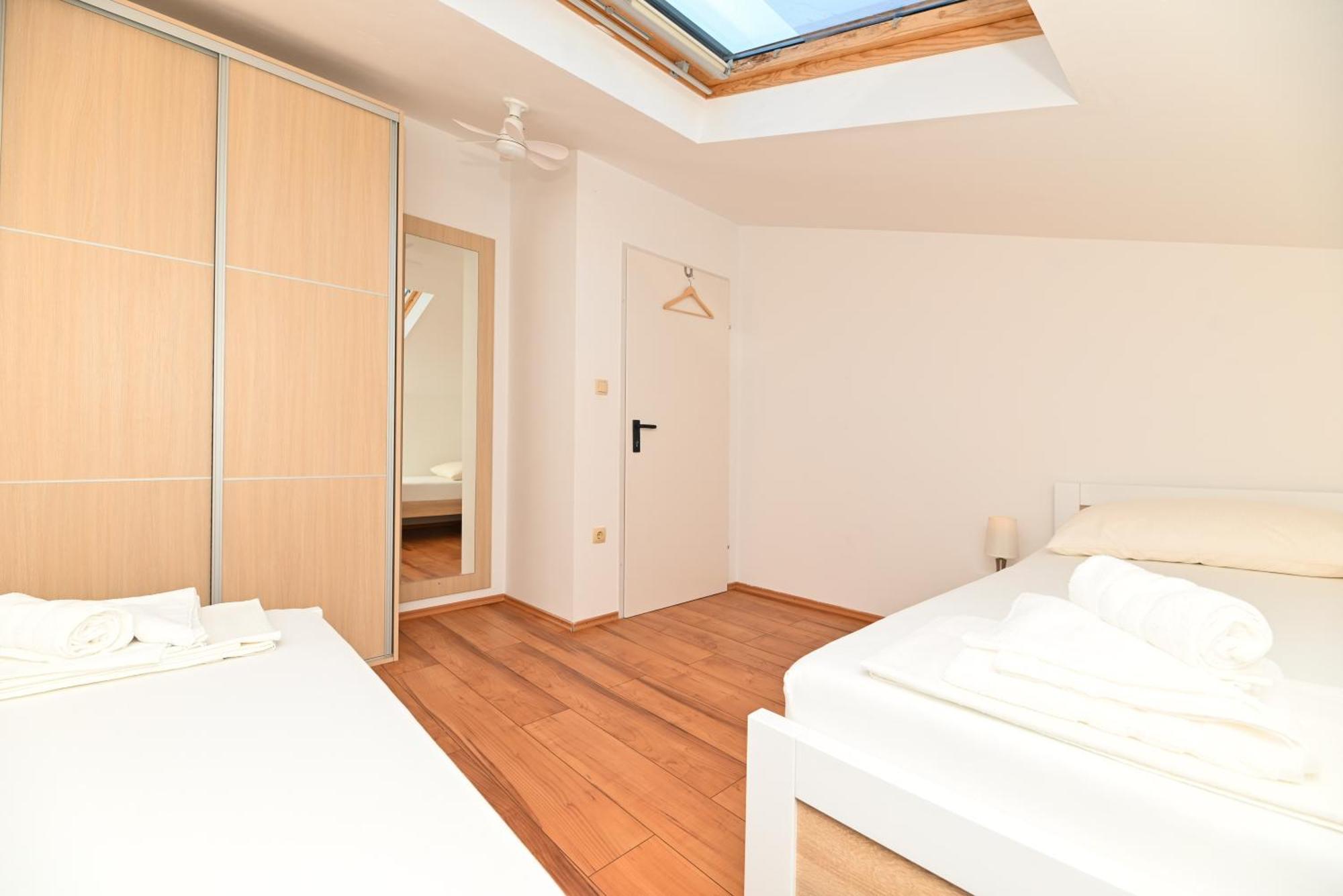 טרוגיר Apartments Bluesky מראה חיצוני תמונה